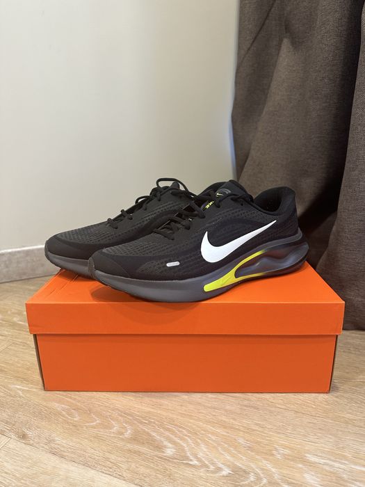 Nike Journey Run 46 р