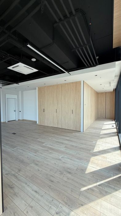 Срочно сдается нежилое офис в Nest One