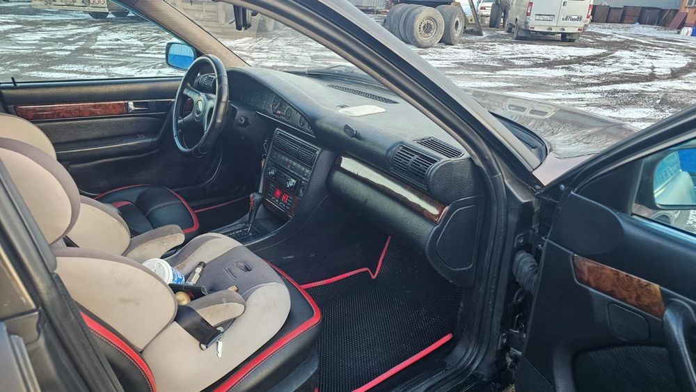 Продам Ауди 100 С4