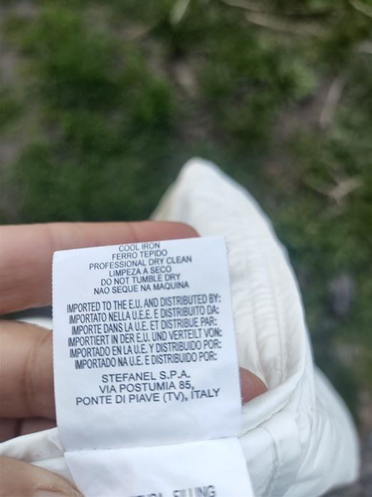 Vesta primavara alba dama Stefanel S M fermoar si capse