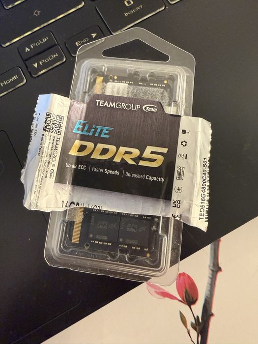 Оперативная память на ноутбук SO-DIMM 16GB DDR5