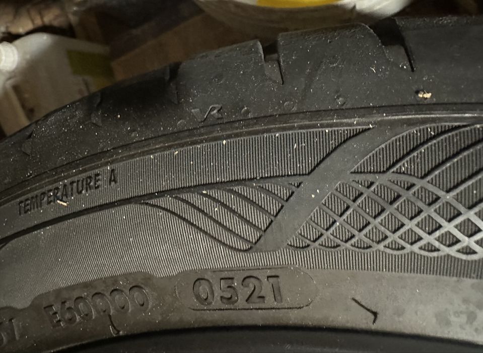 235 45 19 Vredestien 4 броя Mercedes GLA