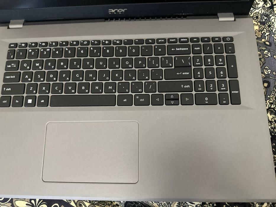 Aser aspire 5 17.3 (i5-1335u)