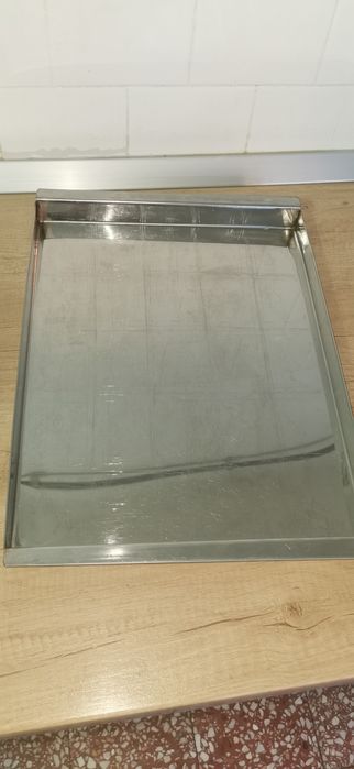 Tăvi Inox și aluminiu