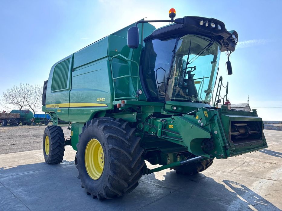 John deere W650 2015