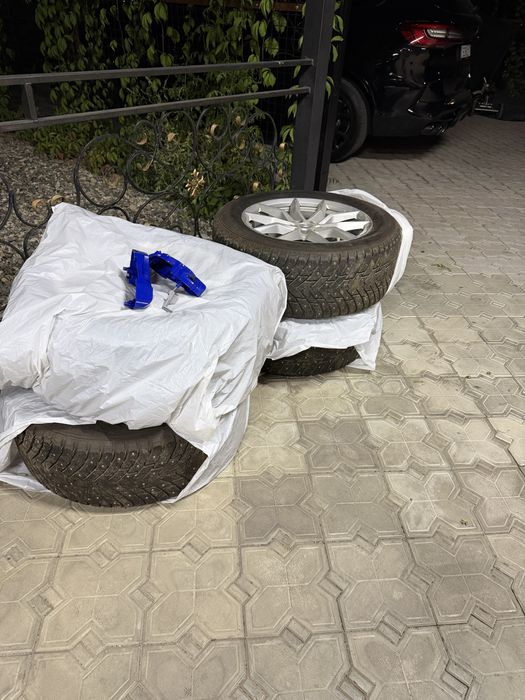 Шины с дисками бмв х5 шипованные