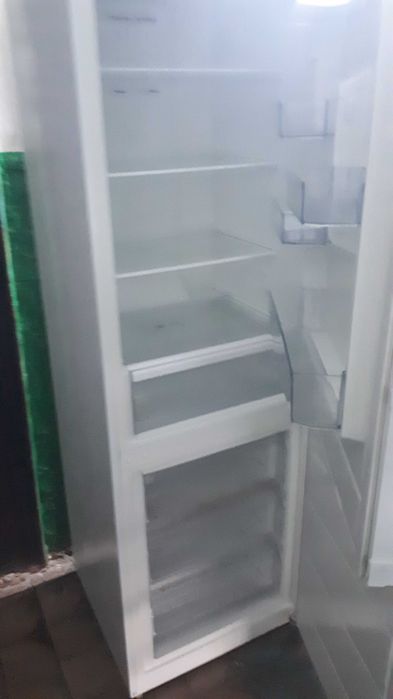 Холодильник мидэя