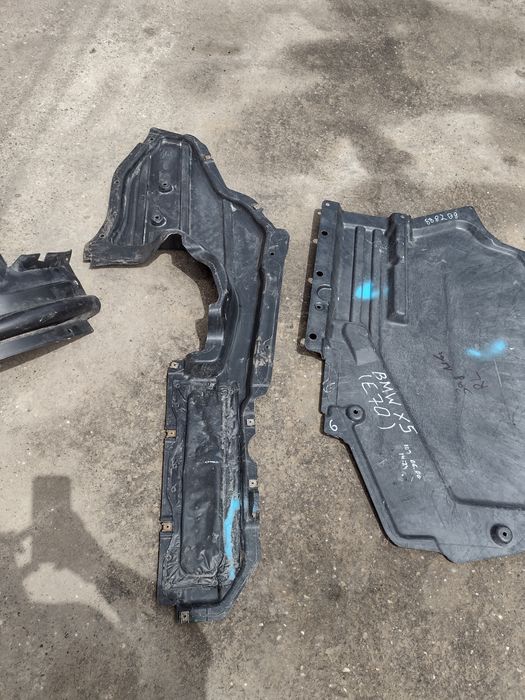 Кори под двигателя подкалник за BMW e70 x5