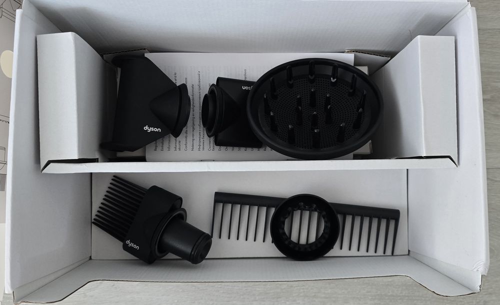 Dyson_hair dryer_supersonic