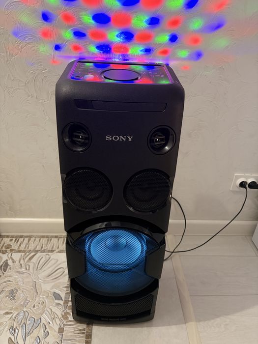 Музыкальная колонка Sony