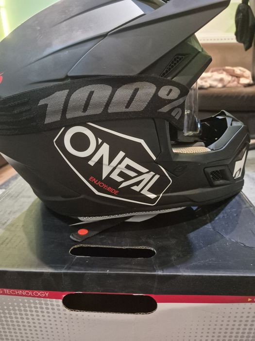 Full Face каска ONEAL