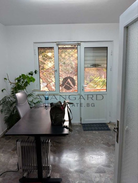 Продава се Двустаен апартамент в Пловдив, Тракия - 78 кв.м за 1727 €/кв.м - Снимка #4