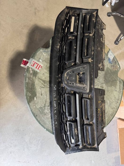 Grila centrala Dacia Logan 2 Sandero 2 Facelift 2016/2017/2018