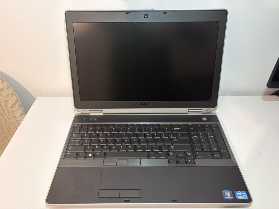 Vand Laptop Dell Latitude E6530 i7 16gb RAM