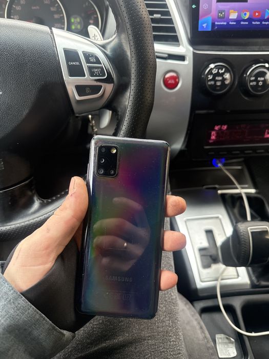 Продам самсунг А31 64гб