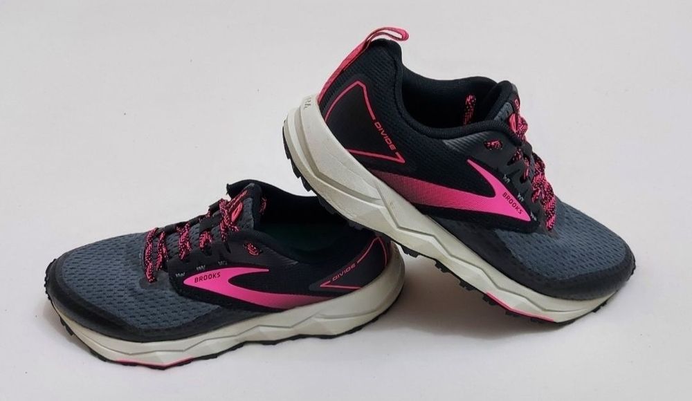 Asidasi sport BROOKS Divide 2, încălțăminte trail, running nr 38, 5 EU