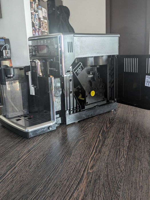 Vand Espressor Saeco PicoBaristo Deluxe ca nou