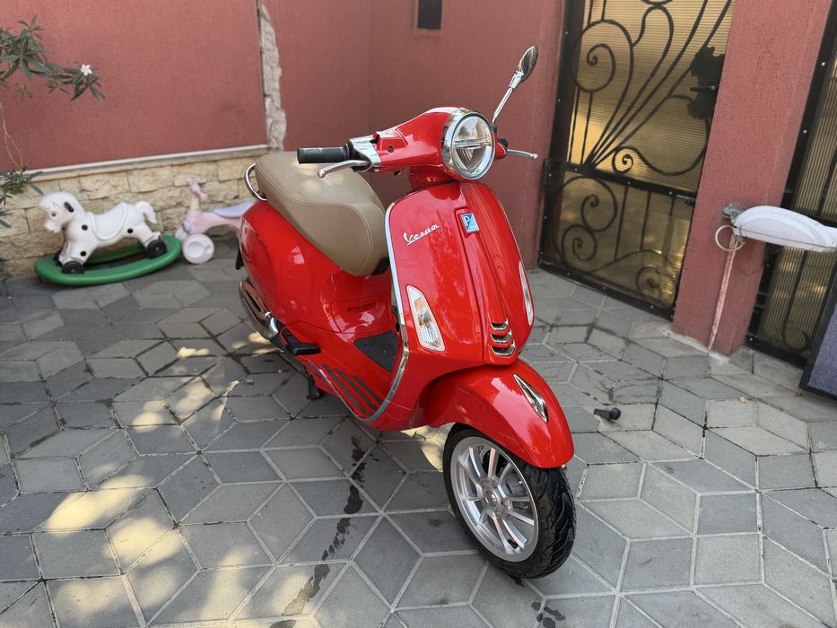 Scuter Vespa Primavera 50cc