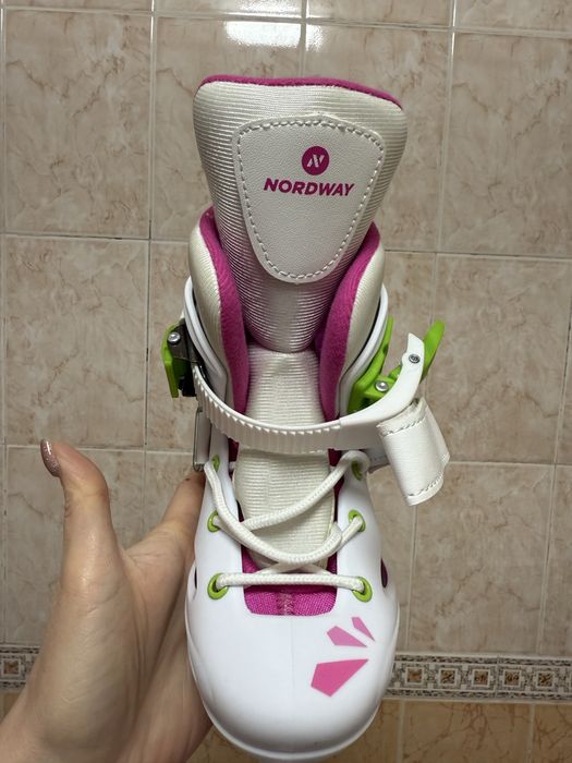 Коньки для девочки 30-33 размер