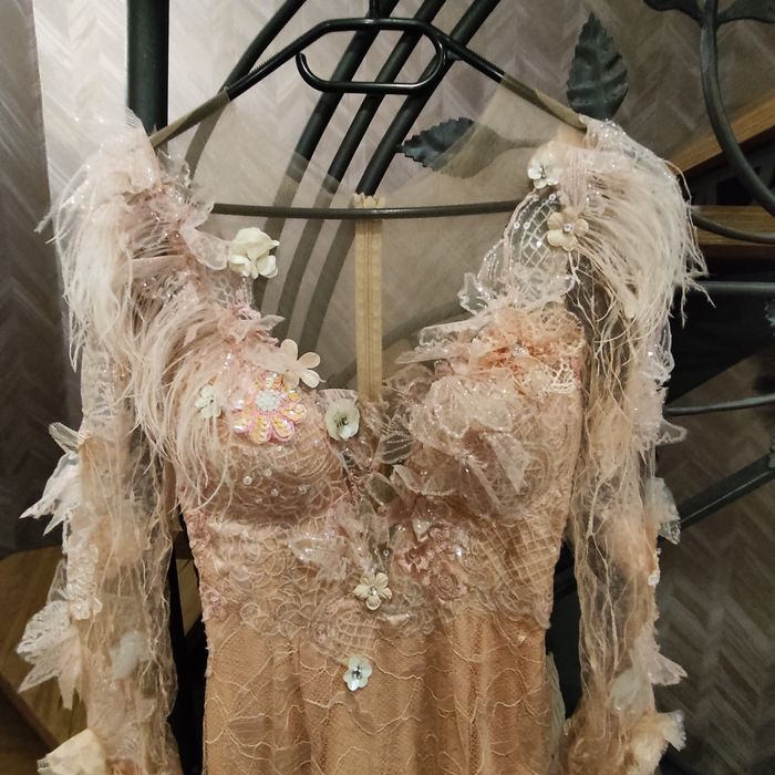 Рокля с аксесоари