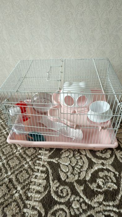Продам клетку в идеальном состоянии
