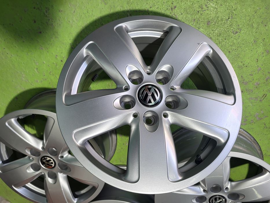 16 5x112 Vw Passat Tpuran Caddy Golf 5х112