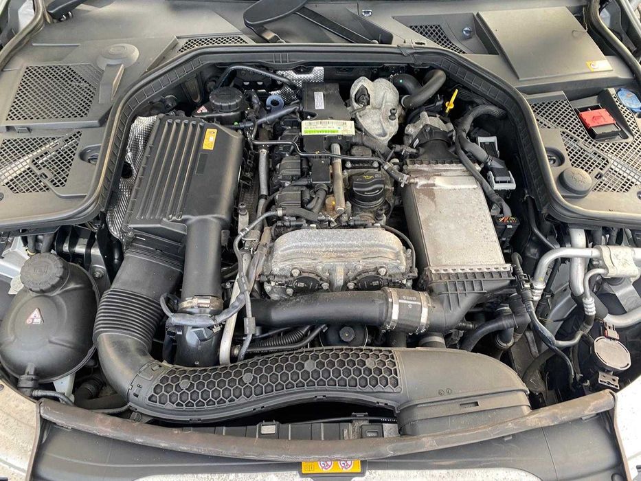 DEZMEMBREZ Mercedes C class W205 Motor Cutie Usa Far Stop Bara Aripa