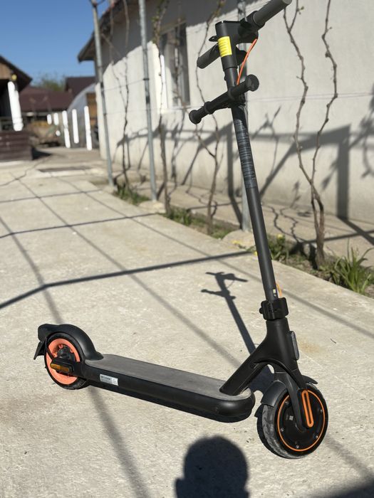 Vând Trotinetă Xiaomi