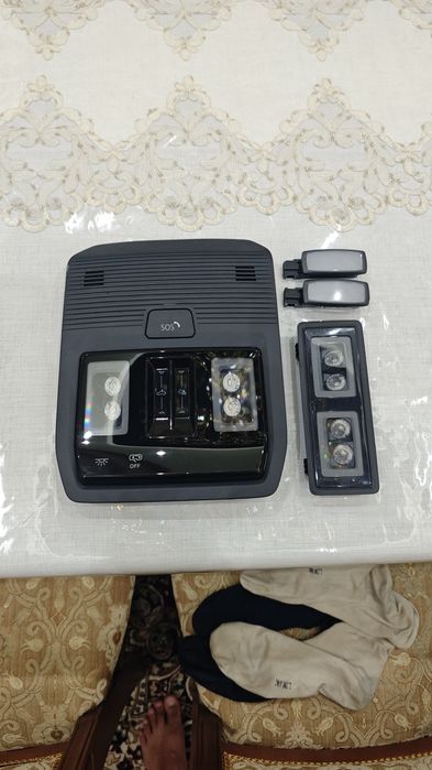 Продаётся EVOCOR полик и другие запчасти салона для Volkswagen ID 4