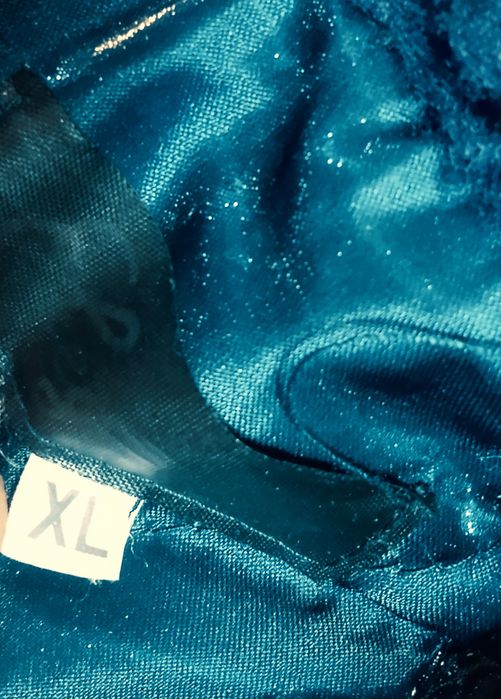 Дамско яке чисто ново 25лв