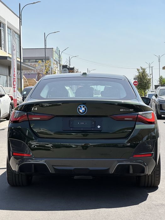 BMW i4 edrive 40 notariusga taer