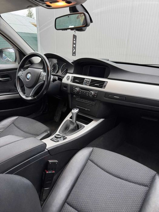 BMW Seria 3 E90 320d / 184 cp / 2010 / prim proprietar