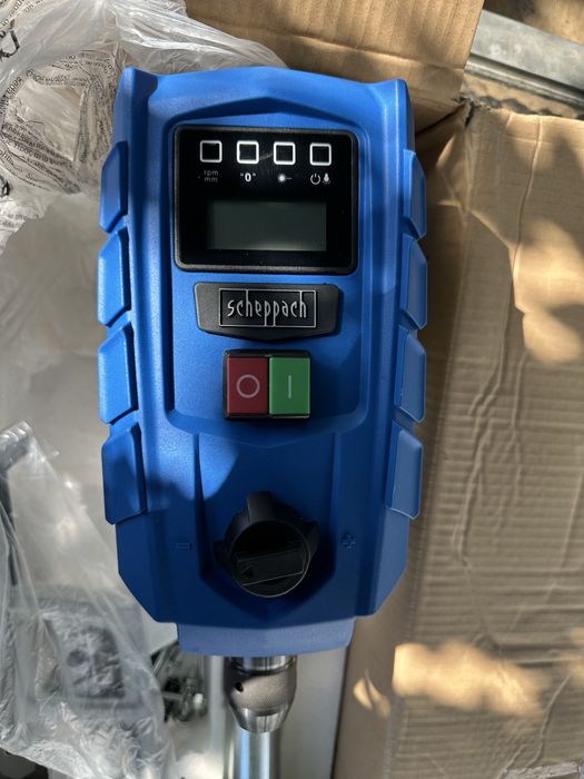 Настолна бормашина DP 55/60