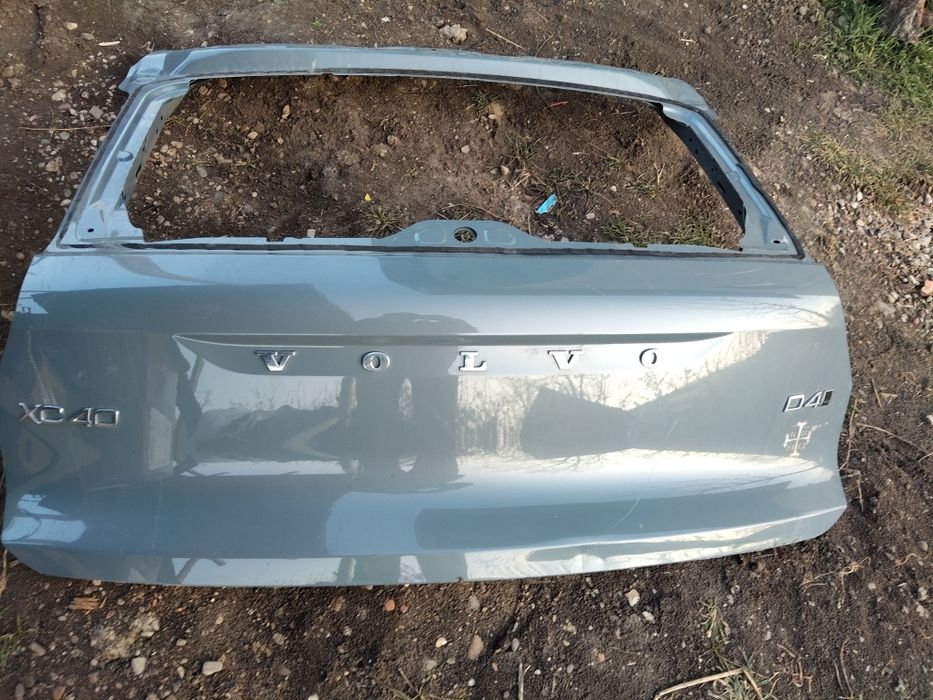 Vând haion spate Volvo xc40,2023