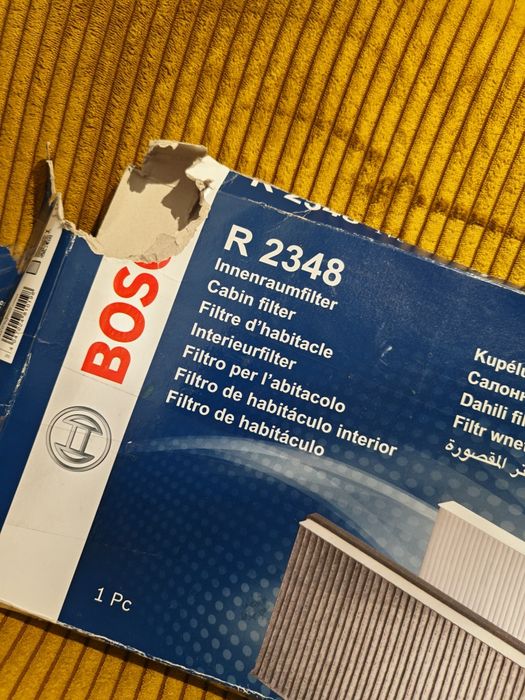 Vand filtru habitaclu polen cu carbon activ Bosch R 2348