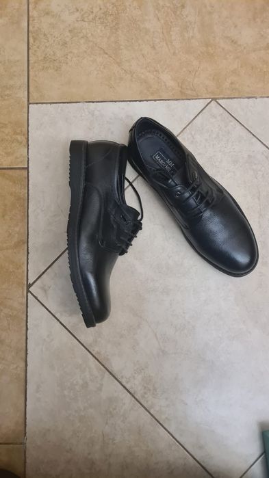 Кожаные туфли, новые, 42 р