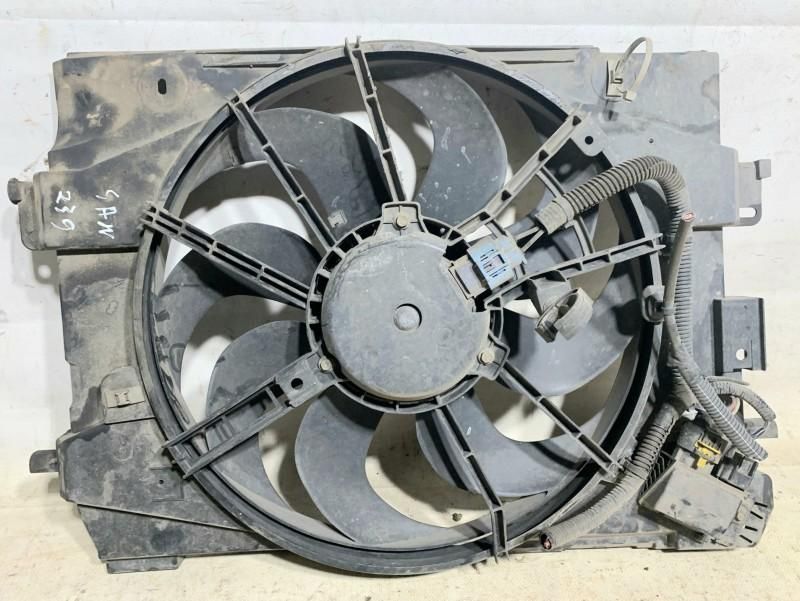 Electroventilator Renault Clio 4 214816812R 0.9 tce H4B (400)