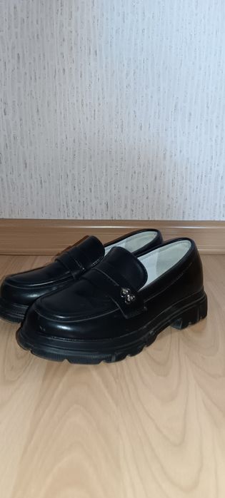 Школьная обувь!!!