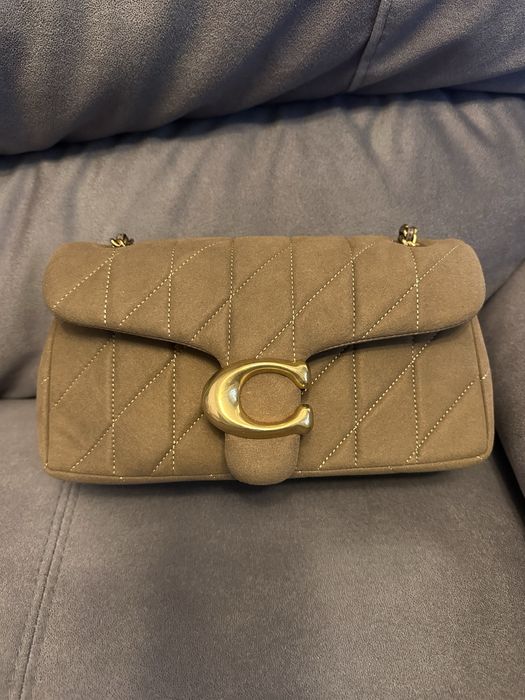 Чанта естествен велур и tommy hilfiger camera bag