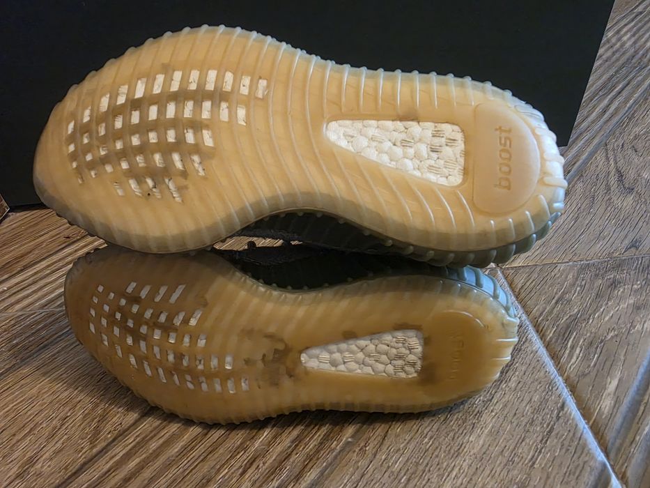 Дамски маратонки Adidas Yeezy Boost 350