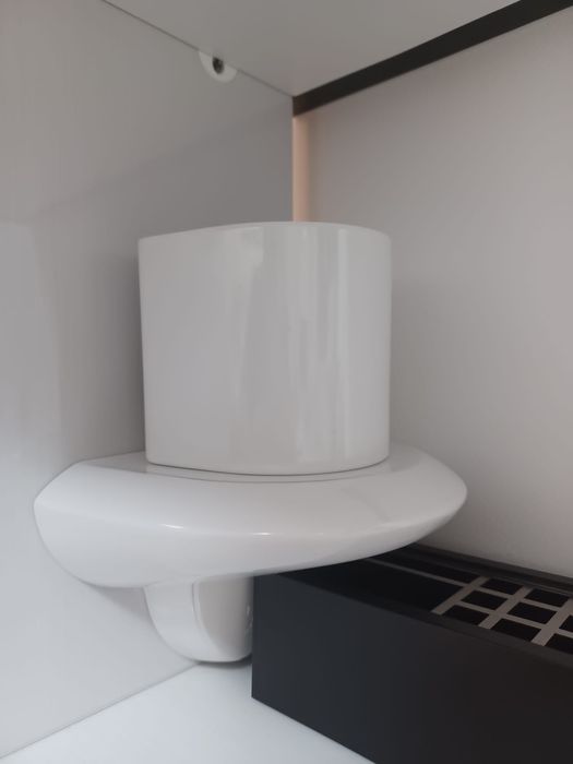 Suport Carrara & Matta periuțe și pasta de dinți acril duraluminiu alb