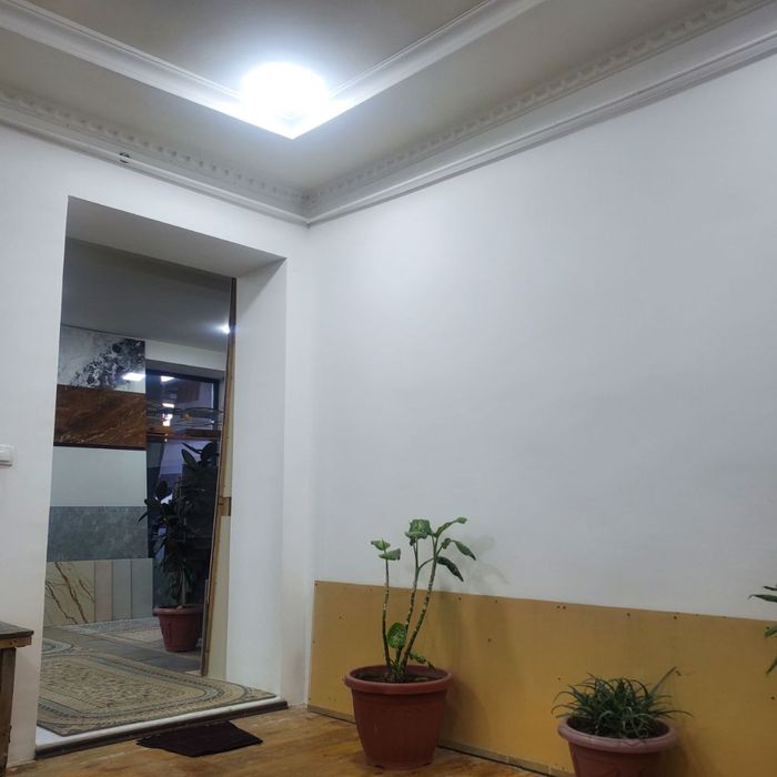 Нотурар докон сотилади