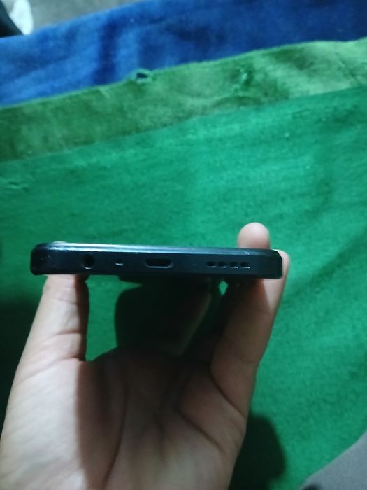 Realme s33 srochni sotiladi