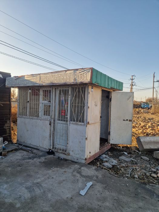 Продам бутики 2.10*3