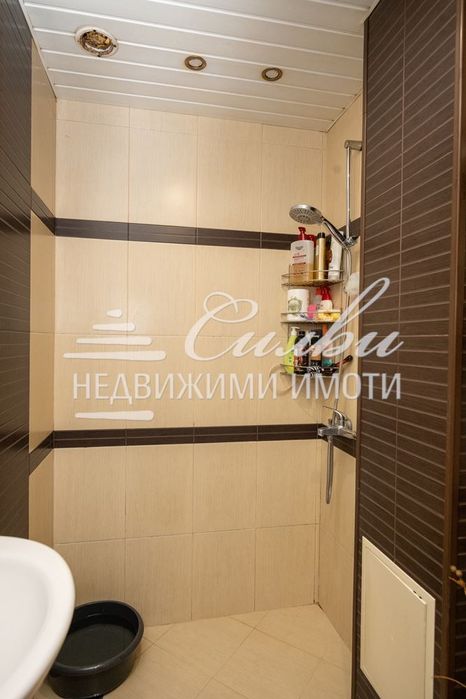 Продава се Двустаен апартамент в Шумен, Тракия - 55 кв.м за 1484 €/кв.м - Снимка #11