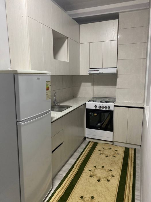 Сдается 2-х комнатная квартира в центрегорода Лабзак (Ц-13)