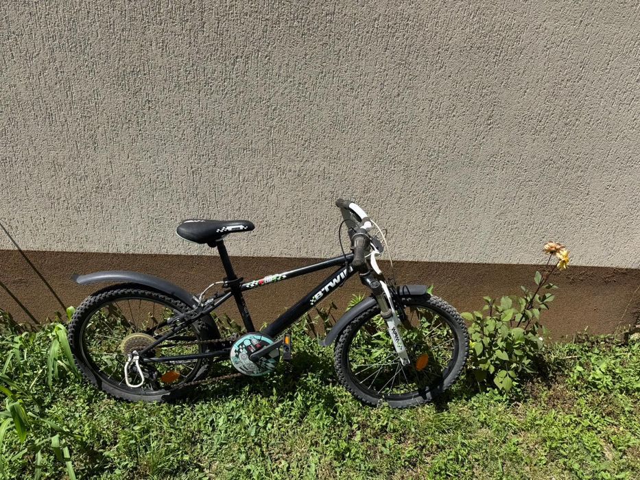 Bicicletă copii B’TWIN 20” – ideală pentru 6-9 ani