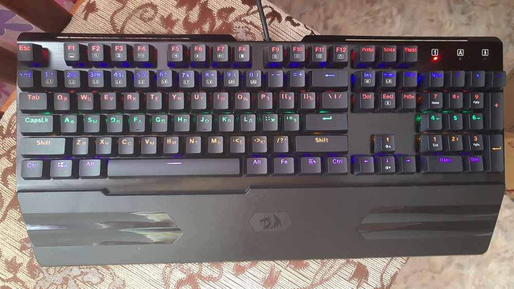 Механическая клавиатура.