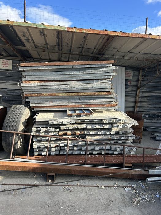 Пътеки скеле около 70 броя