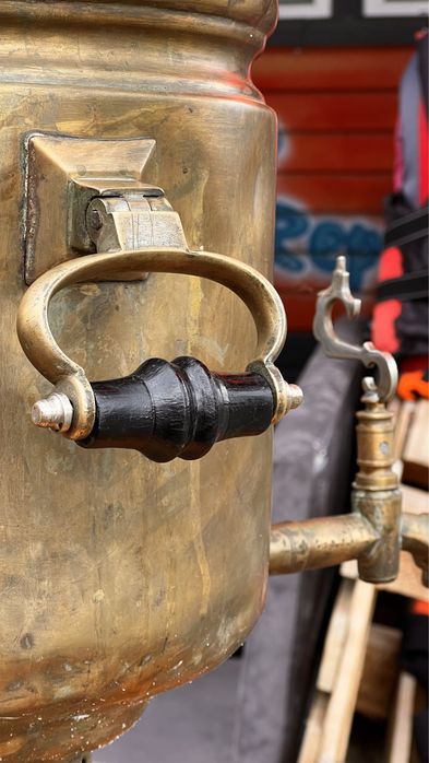 Продам антикварный самовар 1896 года